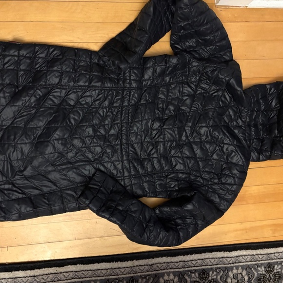 The North Face black down puffer size small - Picture 3 of 3